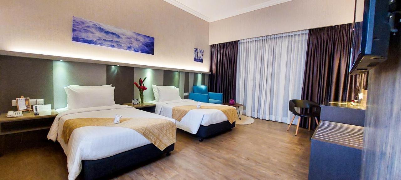 Bangi Resort Hotel Bandar Baru Bangi Экстерьер фото